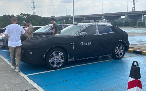 重重伪装 小米SUV最新谍照曝光